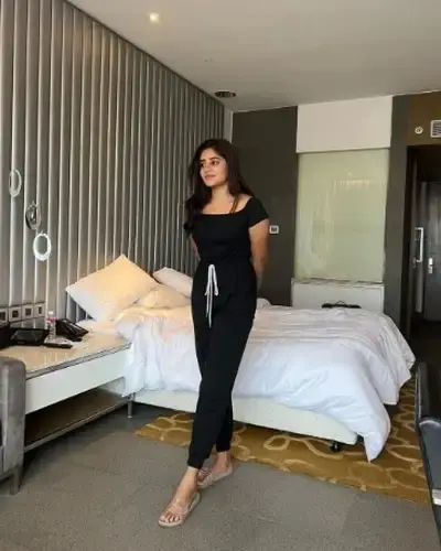 Call Girls Manpada Cash On Delivery
